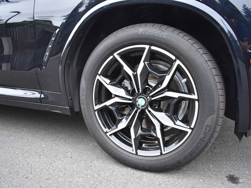 Used 2024 BMW X4 xDrive30i w/ Premium Package AWD/4WD image 19