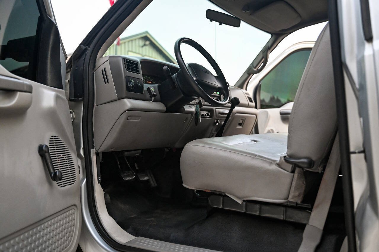 Used 2001 Ford F350 XLT AWD/4WD image 78