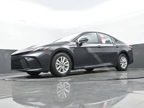 New 2026 Toyota Camry LE w/ Convenience Package FWD image 25