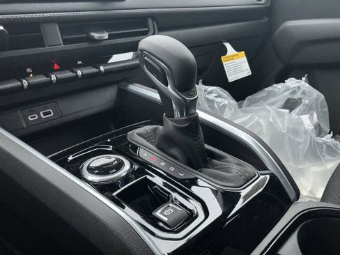 New 2026 Chevrolet Colorado LT image 22