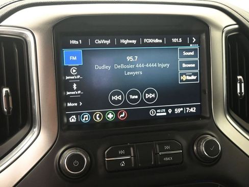 Used 2021 Chevrolet Silverado 1500 LT w/ Z71 Off-Road Package image 28