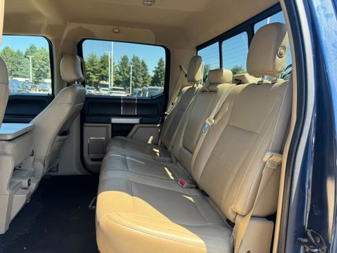 Used 2015 Ford F150 Lariat AWD/4WD image 10