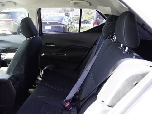 Certified 2024 Nissan Kicks SV image 16