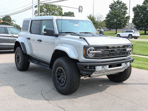 New 2026 Ford Bronco Raptor w/ Interior Carbon Fiber Pack AWD/4WD image 9