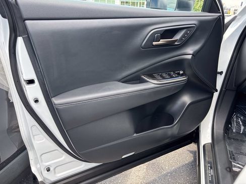Certified 2025 Toyota Crown Signia w/ Advanced Technology Package AWD/4WD image 21