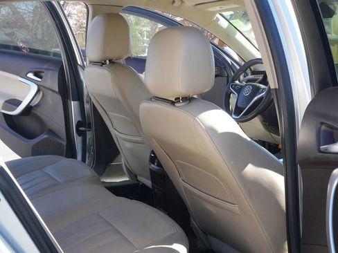 Used 2014 Buick Regal Premium image 10