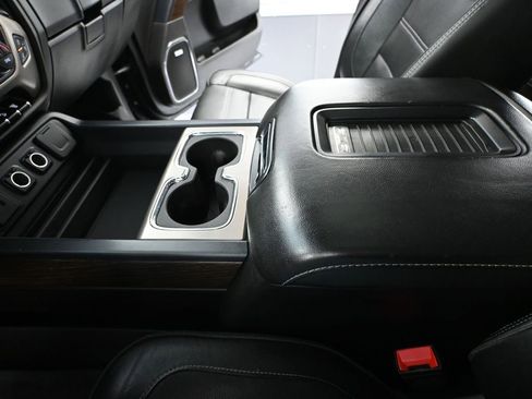 Used 2019 GMC Sierra 2500 Denali w/ Duramax Plus Package image 41