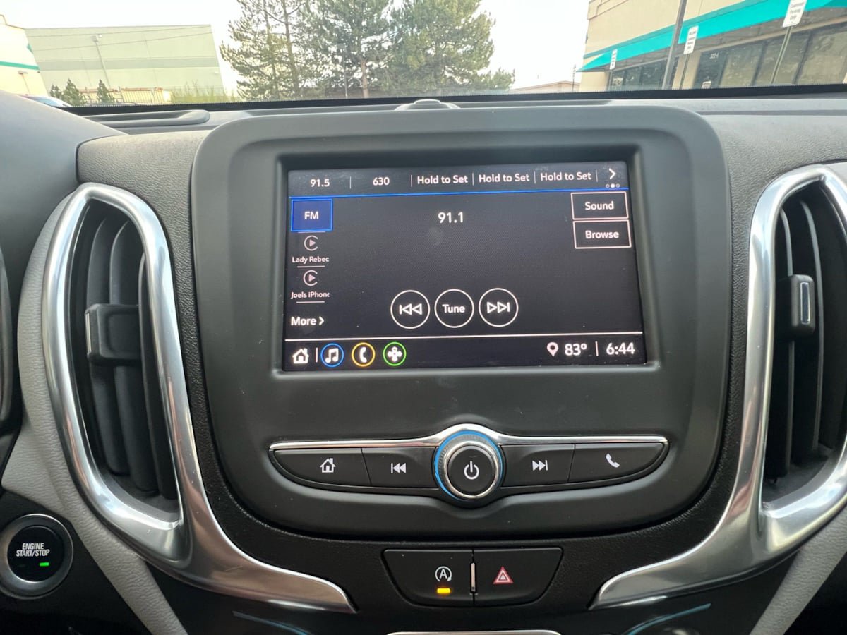 Used 2024 Chevrolet Equinox LS AWD/4WD image 24