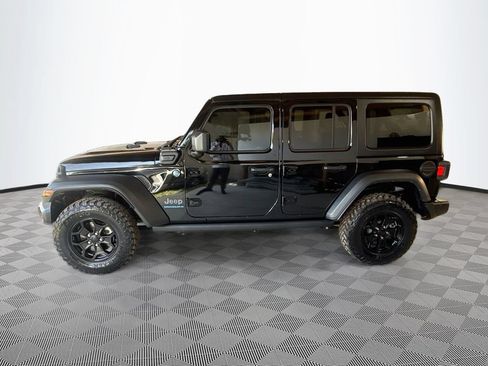 Used 2023 Jeep Wrangler Unlimited AWD/4WD image 9