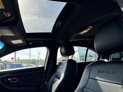 Used 2018 Ford Taurus SHO w/ Driver Assist Package image 16