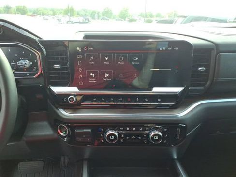 Used 2024 GMC Sierra 1500 SLT w/ SLT Premium Plus Package AWD/4WD image 11