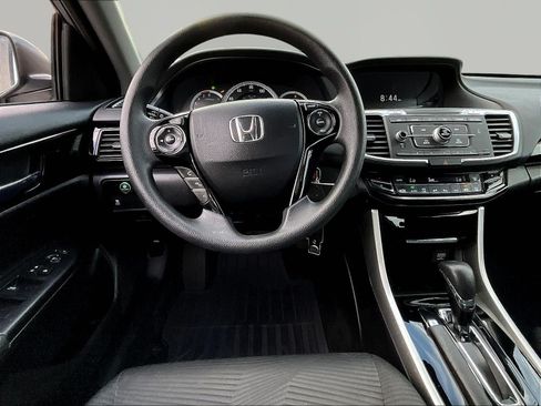 Used 2016 Honda Accord LX image 8