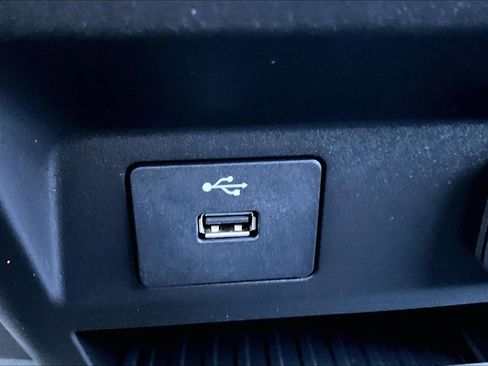 Used 2022 Ford F250 XL w/ Power Equipment Group image 33