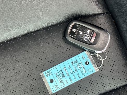 Used 2023 Honda Civic Touring image 28