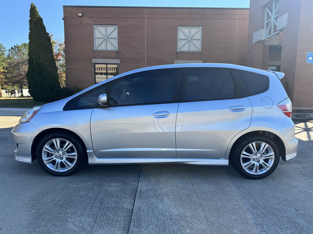 Used 2011 Honda Fit Sport image 8