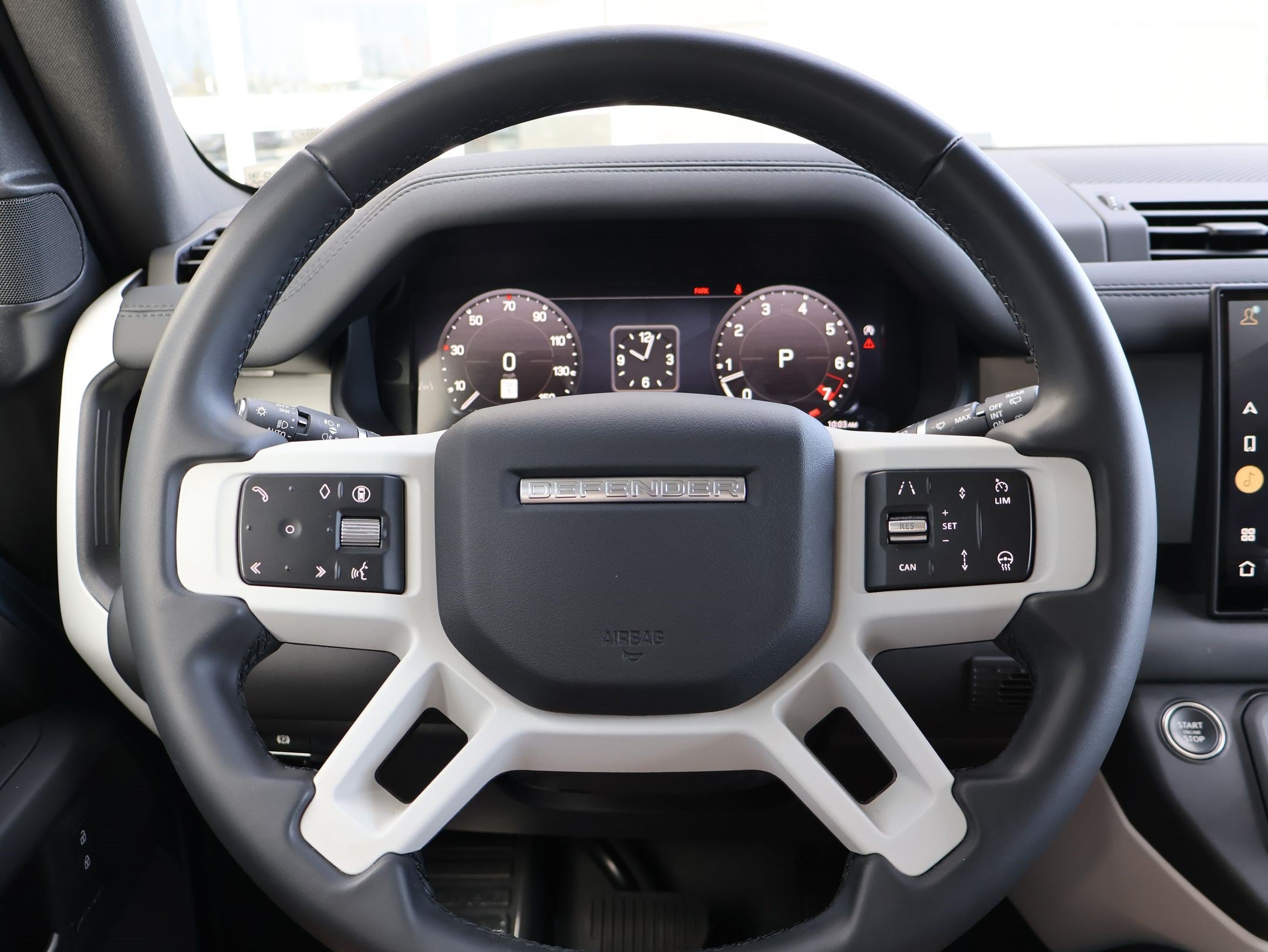 Used 2025 Land Rover Defender 110 S AWD/4WD image 18