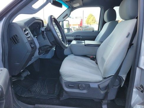 Used 2013 Ford F250 XLT w/ FX4 4X4 Off-Road Pkg image 12