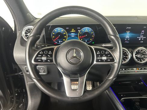Certified 2023 Mercedes-Benz GLA 250 image 26