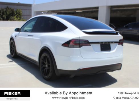 Used 2023 Tesla Model X AWD/4WD image 10