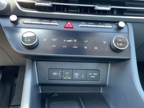 New 2025 Hyundai Sonata SEL image 16