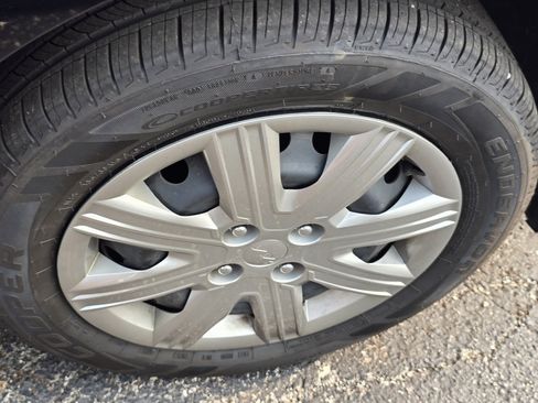 Used 2023 Kia Rio S FWD image 18