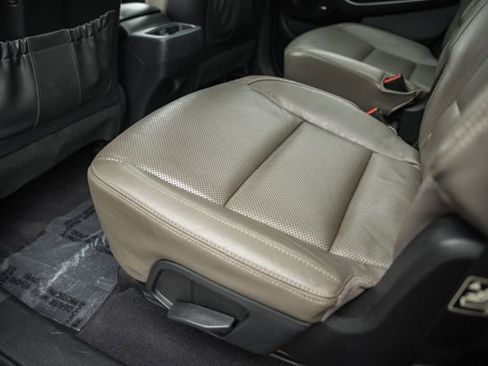 Used 2017 Hyundai Santa Fe Limited FWD image 34