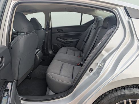 Used 2023 Nissan Altima 2.5 SV image 27