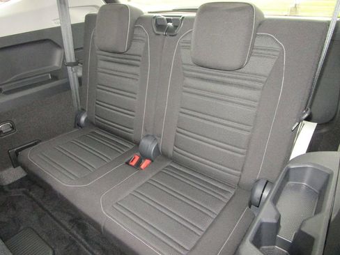 Used 2024 Volkswagen Tiguan S image 14