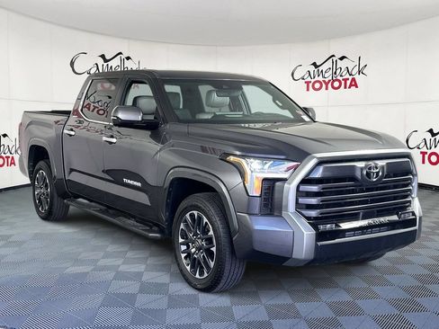 Used 2025 Toyota Tundra Limited AWD/4WD image 3