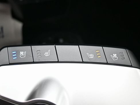 Used 2023 Kia EV6 Wind w/ Wind Technology Package image 29