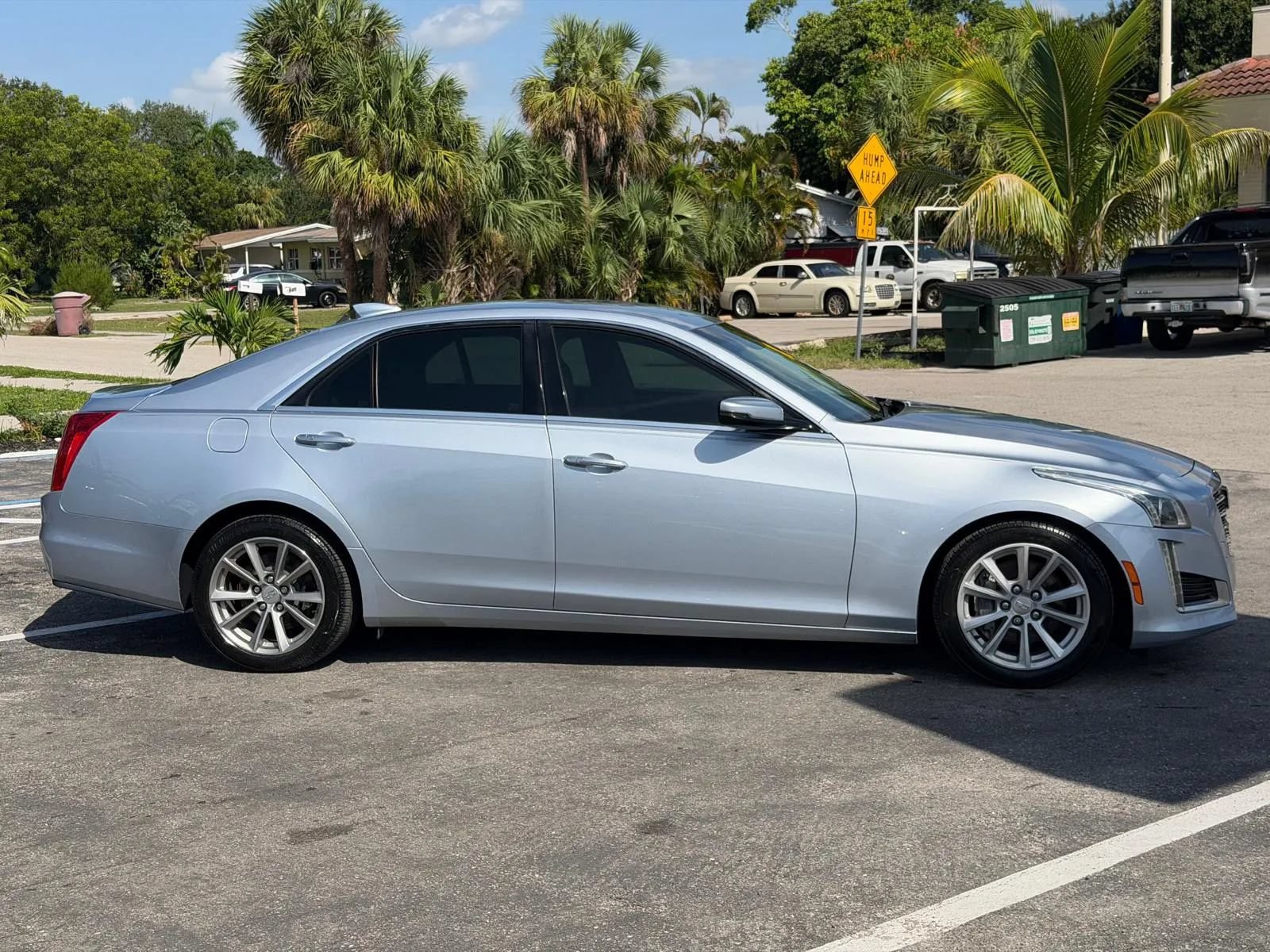 Used 2017 Cadillac CTS Sedan RWD image 4