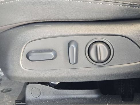 Used 2024 Buick Encore GX Sport Touring w/ Comfort Package FWD image 22