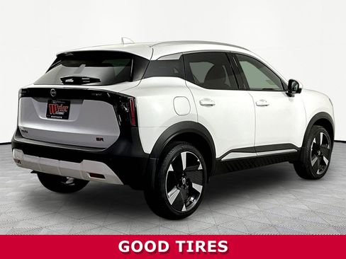 Used 2025 Nissan Kicks SR FWD image 6