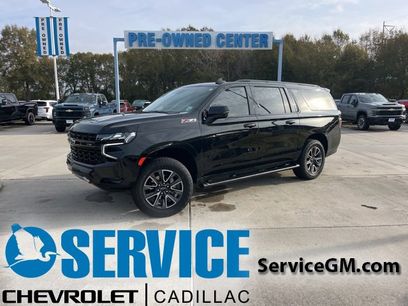 Used 2023 Chevrolet Suburban Z71 w/ Luxury Package