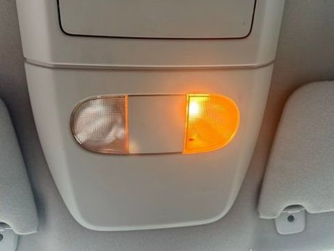 Used 2004 Ford F150 Lariat image 24