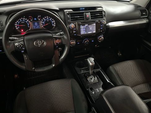 Used 2019 Toyota 4Runner TRD Off-Road AWD/4WD image 13
