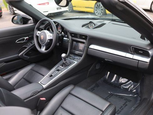 Used 2015 Porsche 911 Carrera S RWD image 48