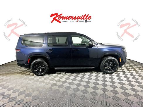 New 2025 Jeep Wagoneer Series II w/ Convenience Group I image 8