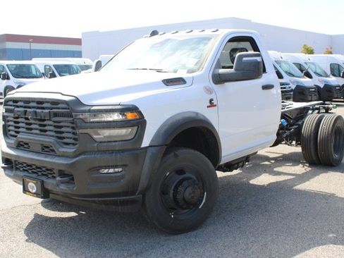 New 2025 RAM 5500 Tradesman image 14