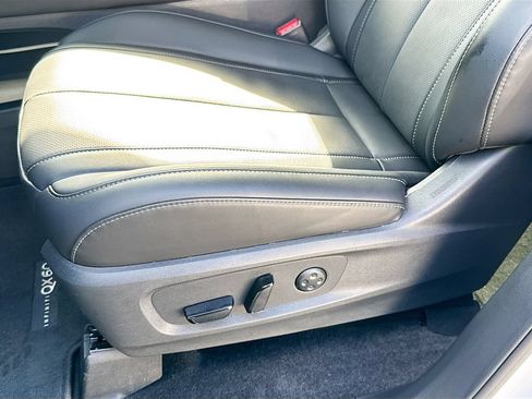 Certified 2026 INFINITI QX60 Luxe w/ Cargo Package FWD image 21