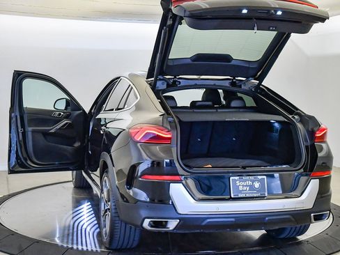 Certified 2023 BMW X6 xDrive40i w/ Premium Package image 29