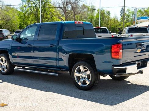 Used 2018 Chevrolet Silverado 1500 LT w/ Texas Edition image 9