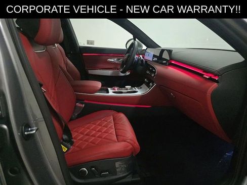 Used 2026 Genesis GV70 3.5T Sport Prestige AWD/4WD image 10