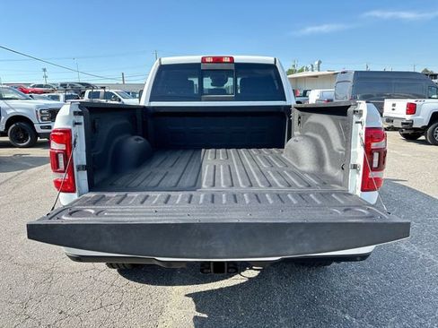 Used 2024 RAM 2500 Laramie w/ Safety Group AWD/4WD image 16