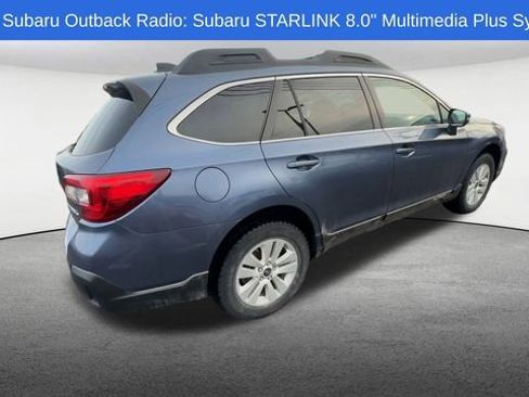 Used 2018 Subaru Outback 2.5i Premium image 9