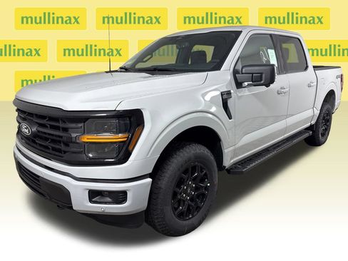 New 2026 Ford F150 XLT w/ Equipment Group 302A MID AWD/4WD image 14