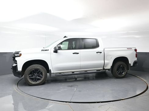 Used 2022 Chevrolet Silverado 1500 LT Trail Boss w/ Safety Package AWD/4WD image 8
