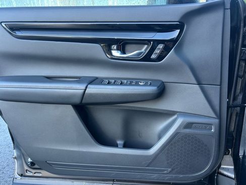 Used 2024 Honda CR-V Sport Touring image 22