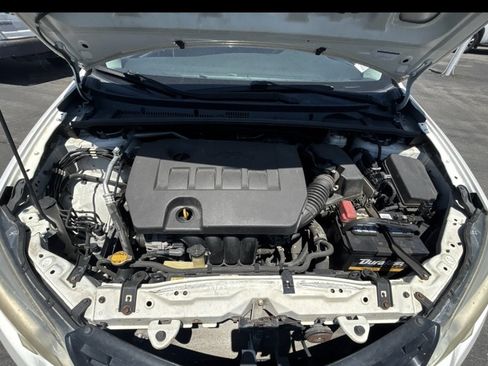 Used 2014 Toyota Corolla S FWD image 25