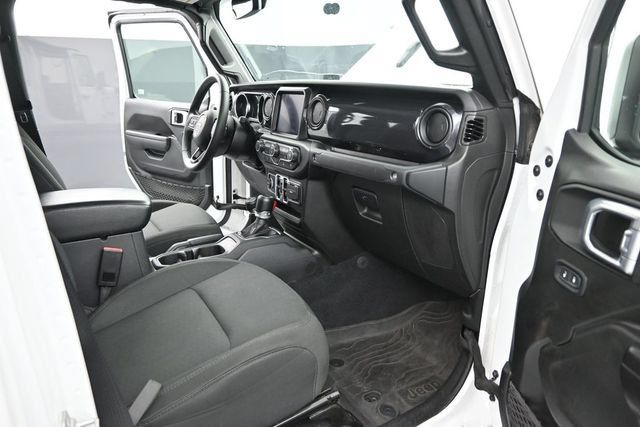 Used 2022 Jeep Gladiator Sport AWD/4WD image 24